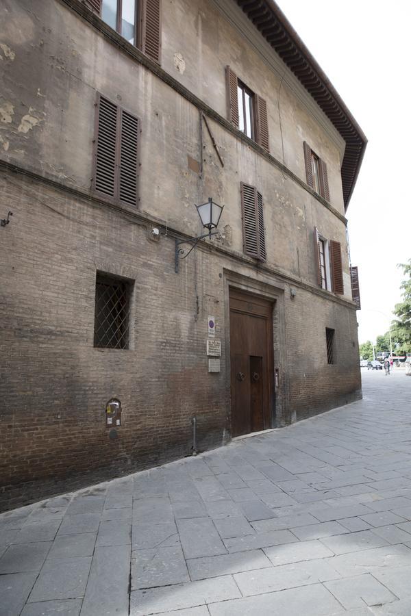 Hôtel La Sapienza Di Al à Sienne Extérieur photo